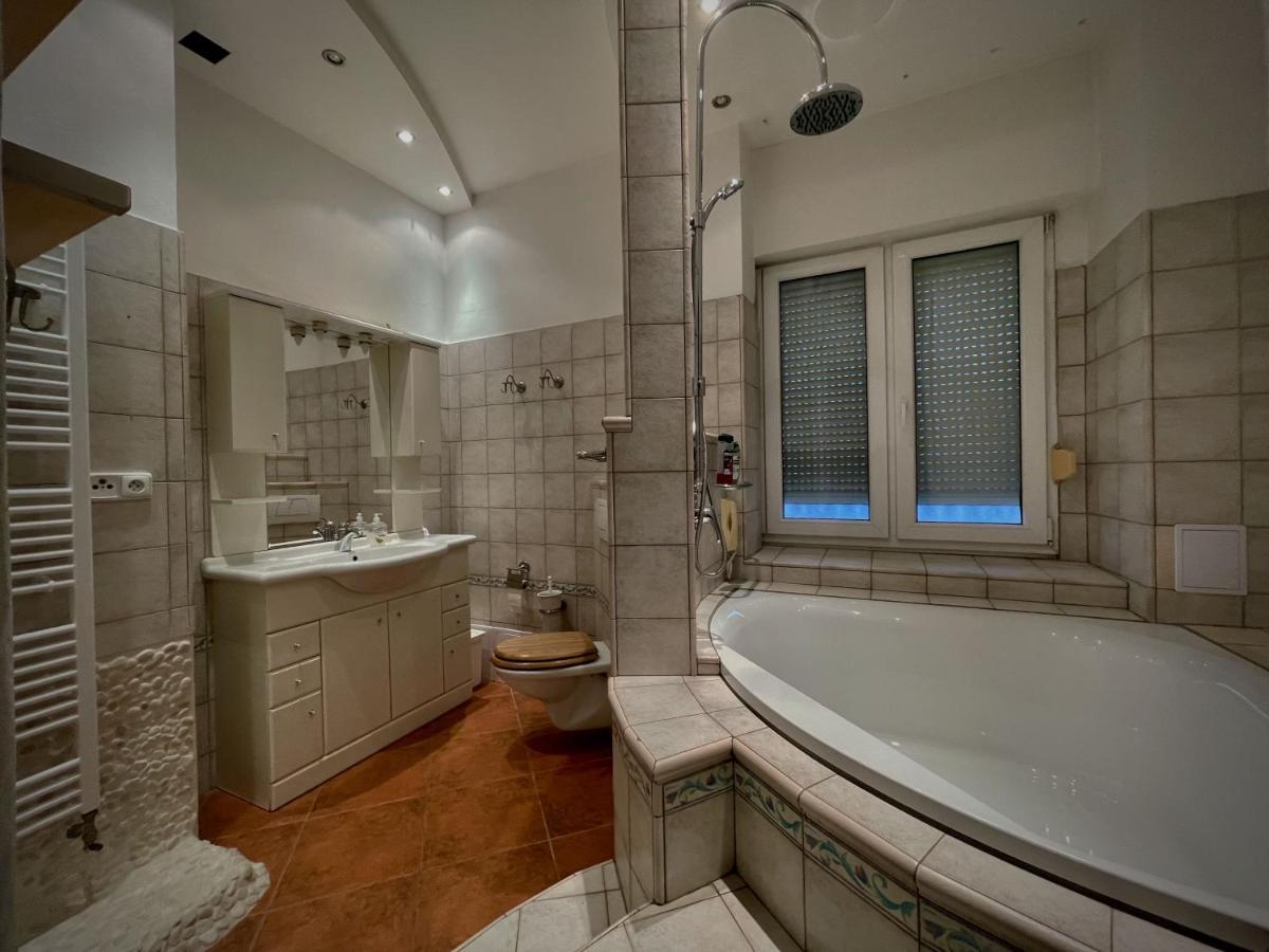 Stylove Apartmanky Frýdek-Místek Extérieur photo