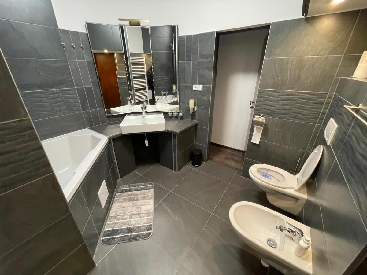 Stylove Apartmanky Frýdek-Místek Extérieur photo